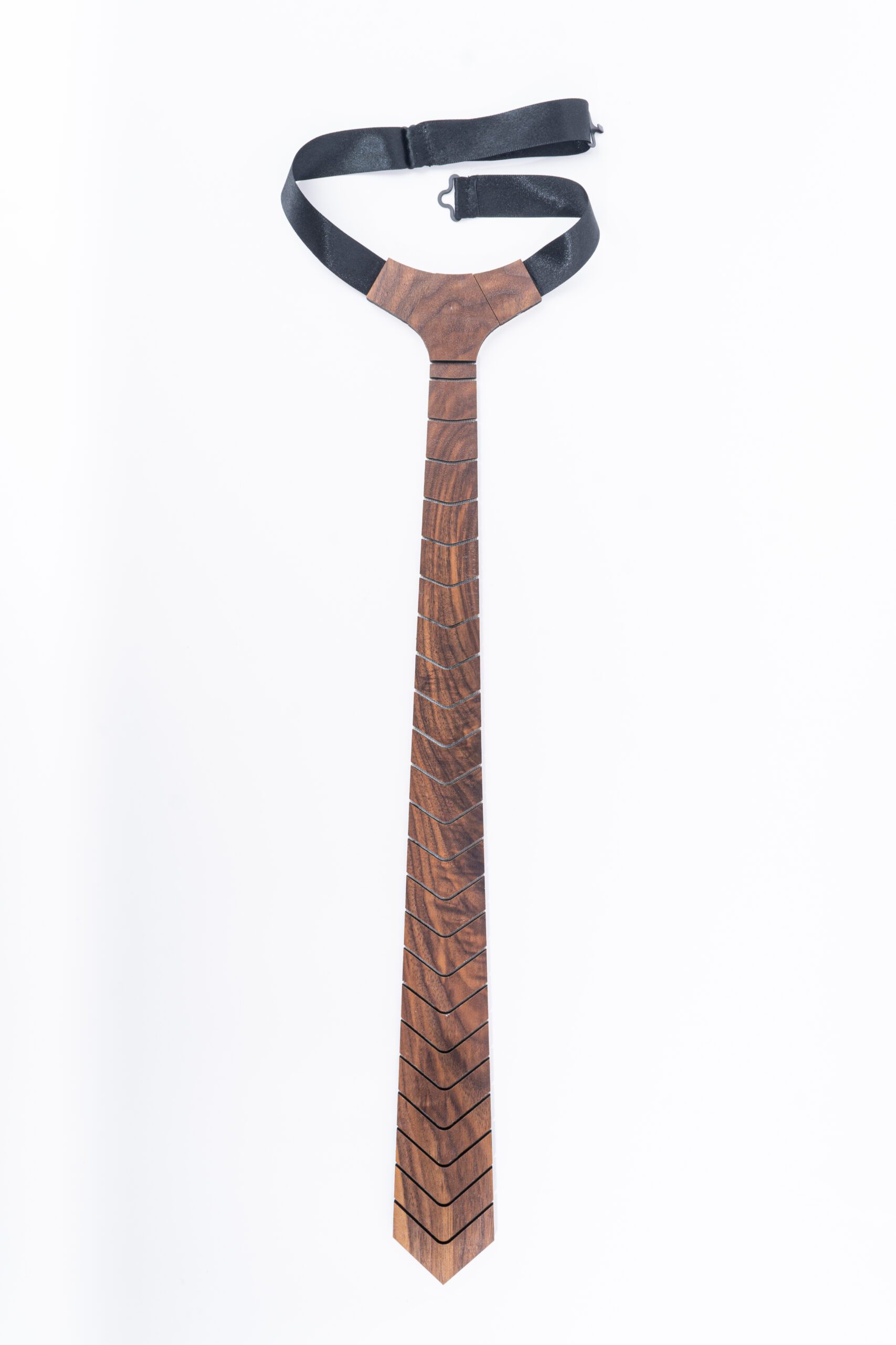 Corbata madera